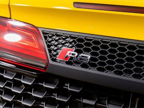 Used 2023 Audi R8 V10 performance image 28