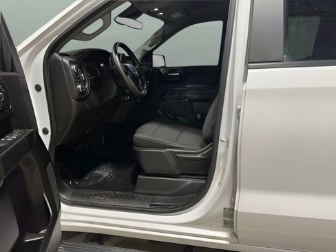 Used 2023 GMC Sierra 1500 Pro w/ Pro Value Package AWD/4WD image 17