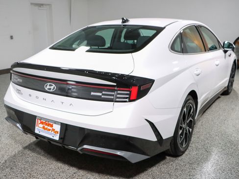 Used 2025 Hyundai Sonata SEL FWD image 7