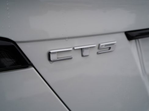 Used 2023 Cadillac CT5 V Blackwing w/ LPO, Blue Accent Package image 20