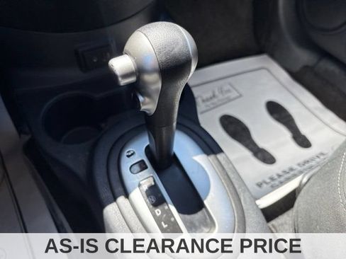 Used 2017 Nissan Versa SV FWD image 26