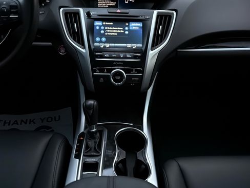 Used 2020 Acura TLX image 23