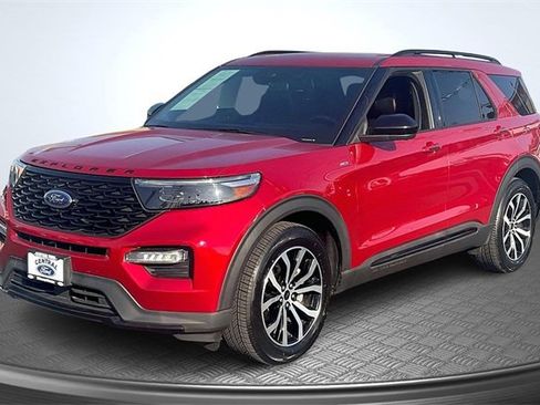 Certified 2022 Ford Explorer ST-Line w/ Class IV Trailer Tow Package image 12