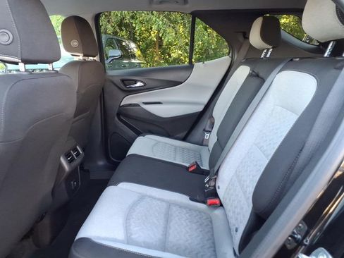 Certified 2024 Chevrolet Equinox LS w/ LS Convenience Package AWD/4WD image 13