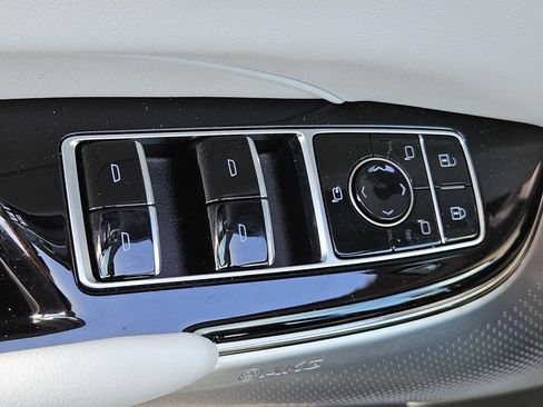 New 2025 Cadillac Lyriq Luxury image 20