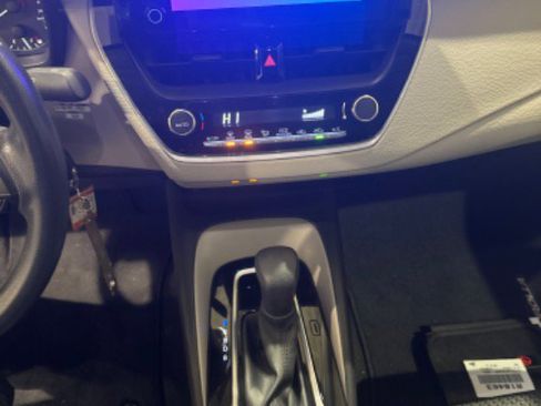 Used 2024 Toyota Corolla LE image 46