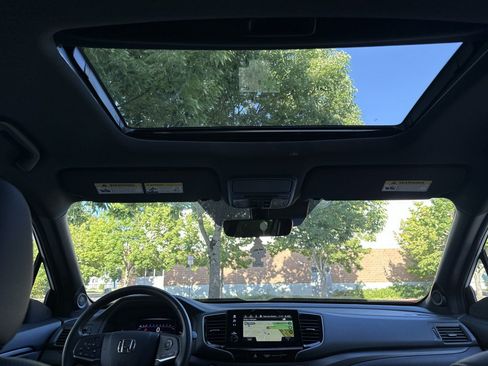 Used 2023 Honda Passport TrailSport image 29