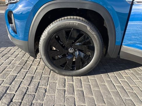 New 2026 Volkswagen Atlas Cross Sport SE image 25