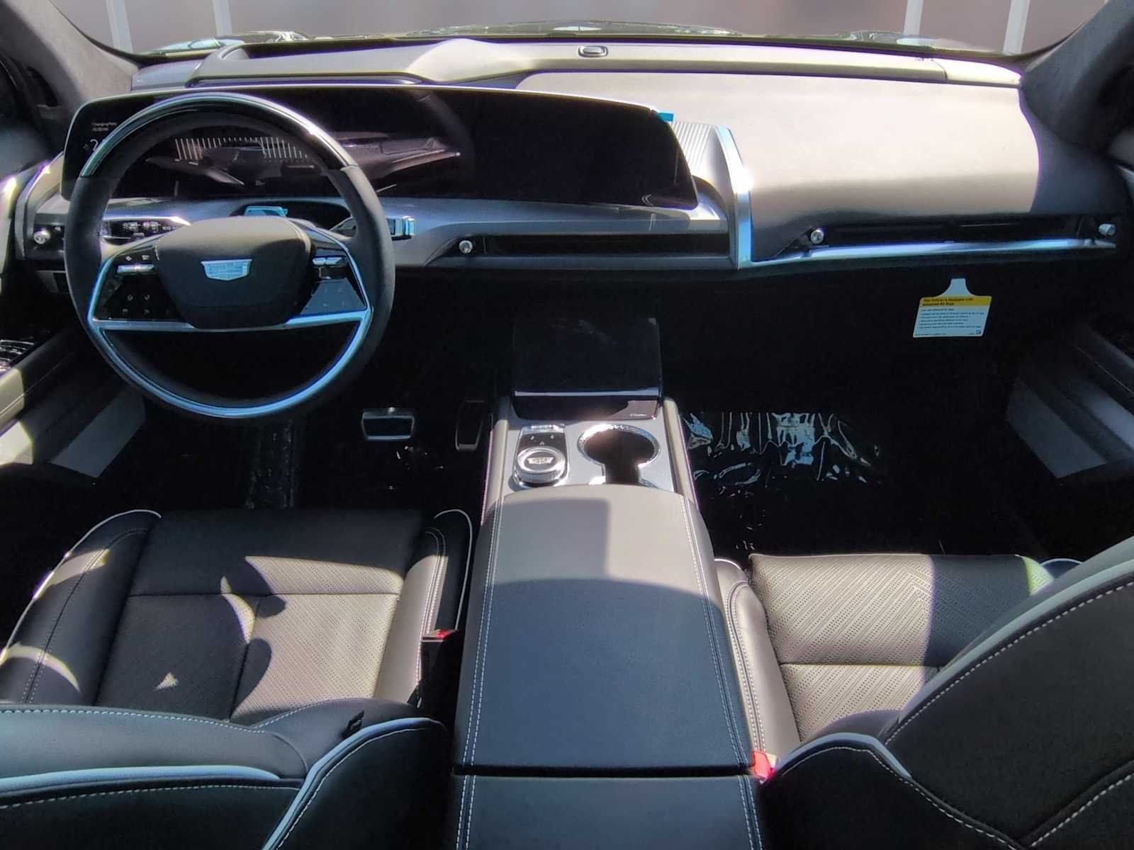 Used 2026 Cadillac Vistiq Sport AWD/4WD image 13