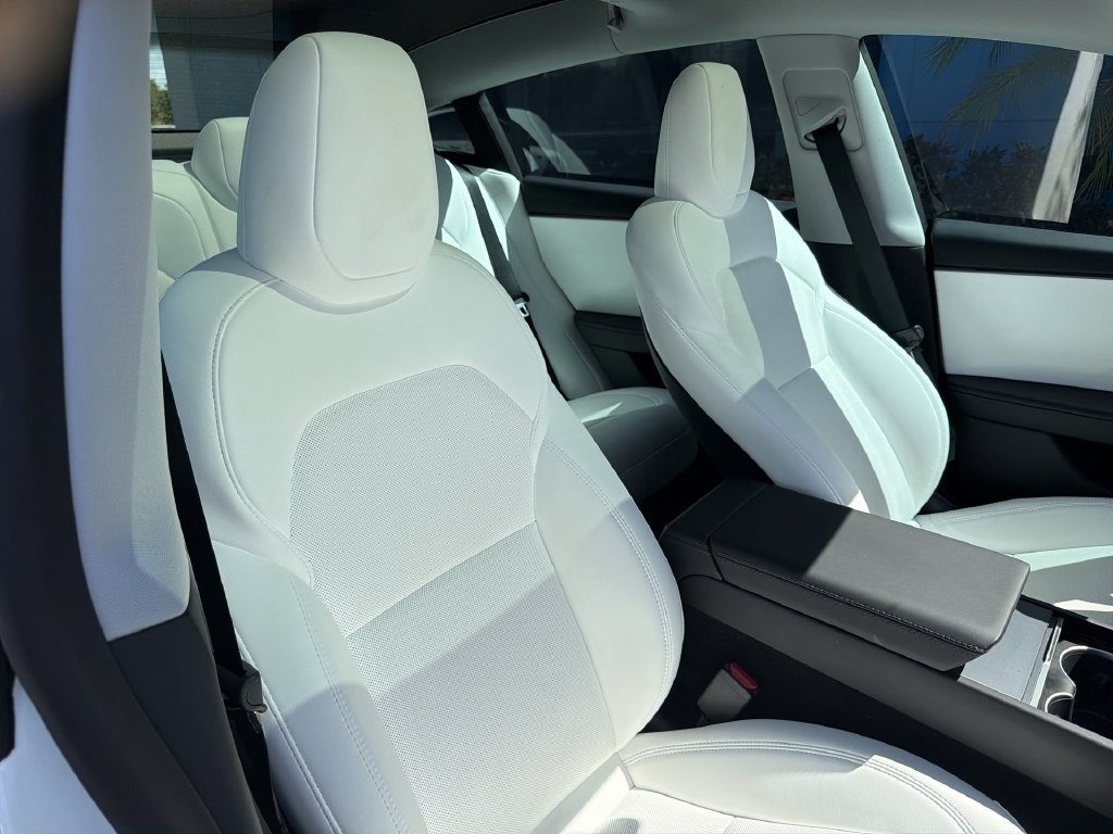 Used 2026 Tesla Model 3 RWD image 42