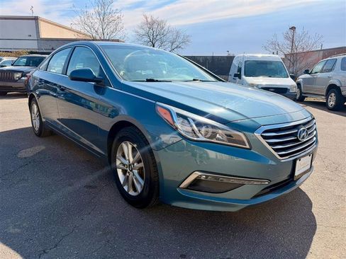 Used 2015 Hyundai Sonata SE FWD image 3