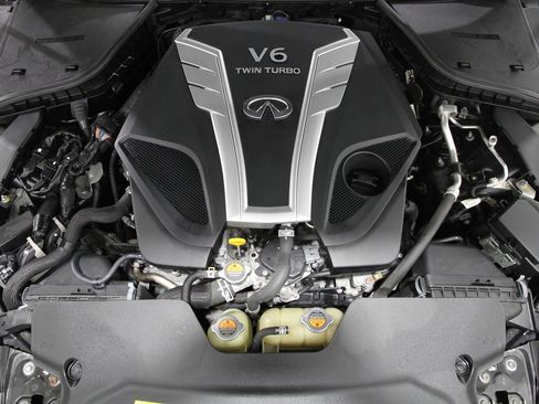 Used 2018 INFINITI Q50 Sport image 21