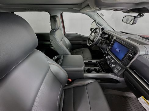 New 2026 Ford F250 Lariat w/ Black Appearance Package image 25