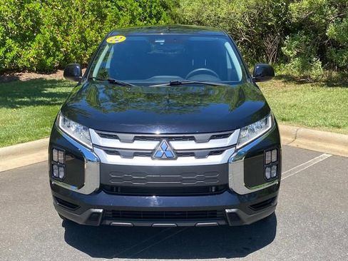 Used 2022 Mitsubishi Outlander Sport LE FWD image 2