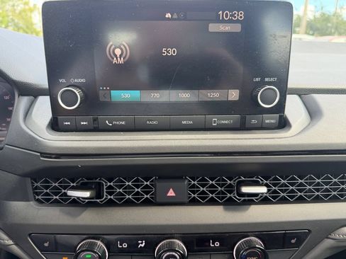 Used 2023 Honda Accord EX image 24