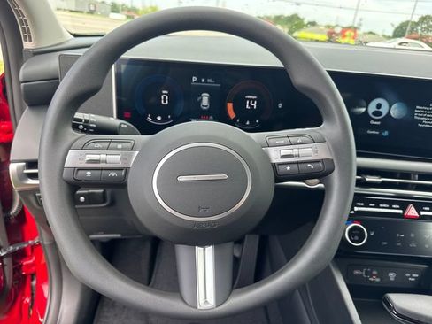 New 2026 Hyundai Tucson SEL Plus FWD image 16