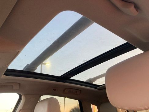 Used 2016 Cadillac SRX Luxury w/ Driver Awareness Package image 13