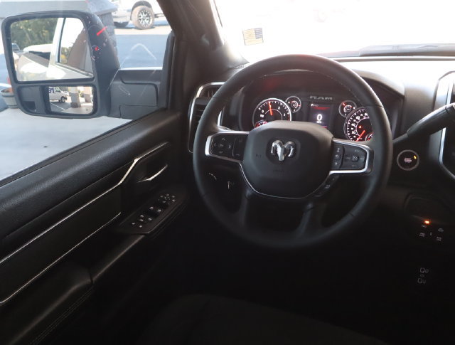 Used 2025 RAM 2500 Big Horn AWD/4WD image 23