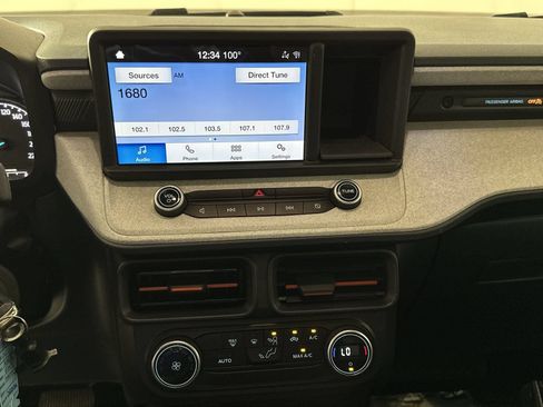 Used 2022 Ford Maverick XLT w/ FX4 Off-Road Package AWD/4WD image 21