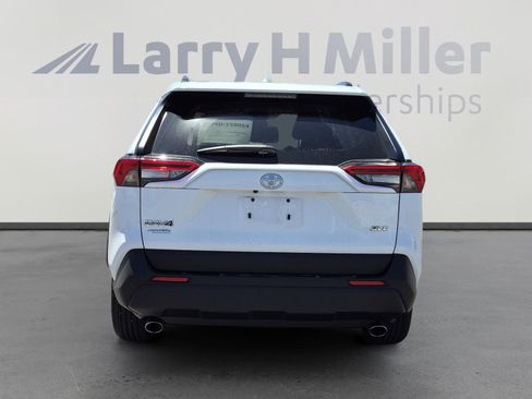 Certified 2024 Toyota RAV4 XLE FWD image 4
