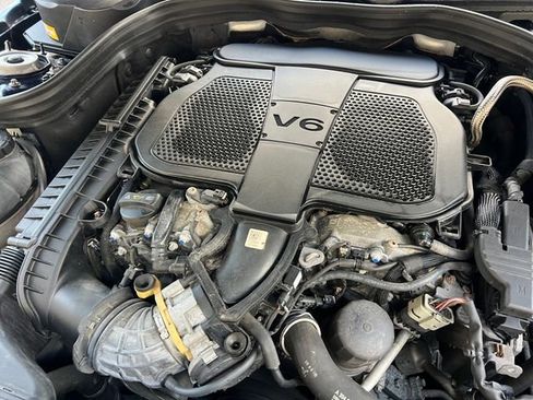 Used 2013 Mercedes-Benz E 350 4MATIC Sedan image 36