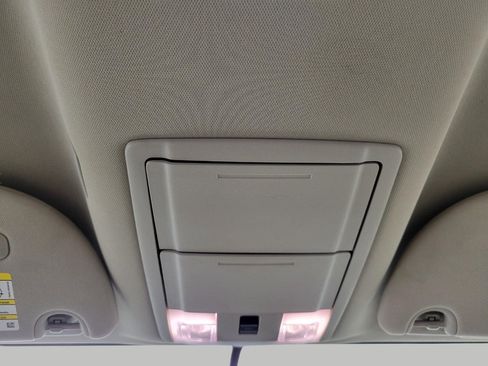 Used 2015 Lincoln Navigator L 4WD image 18