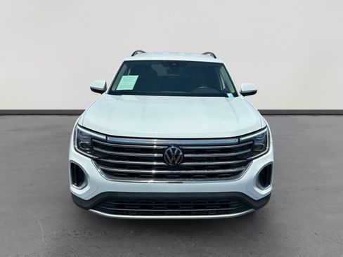 Used 2024 Volkswagen Atlas SE FWD image 8
