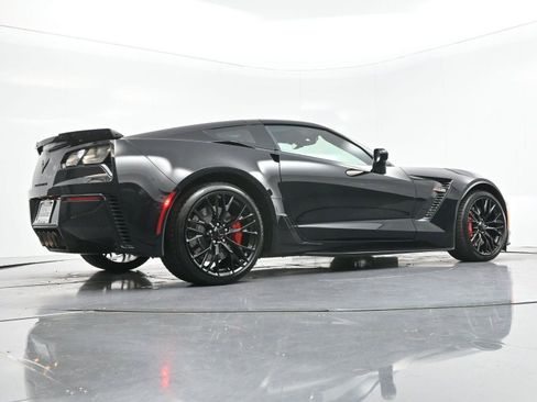 Used 2019 Chevrolet Corvette Z06 RWD image 44