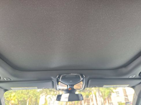 Used 2024 BMW 330i Sedan image 15