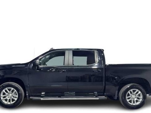 Used 2022 Chevrolet Silverado 1500 LT RWD image 1