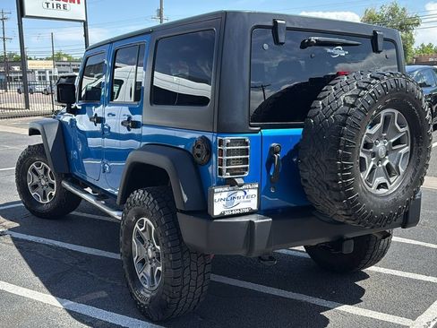 Used 2015 Jeep Wrangler Unlimited Rubicon AWD/4WD image 5