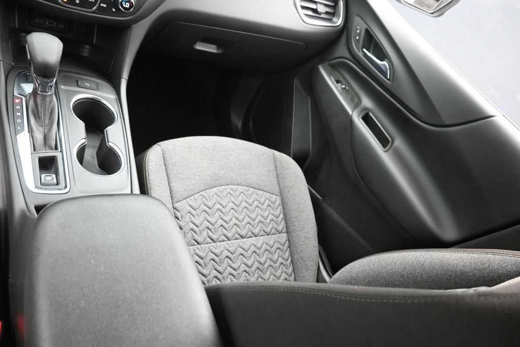 Used 2024 Chevrolet Equinox LT AWD/4WD image 15