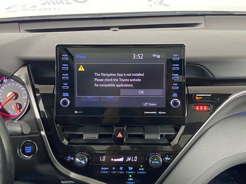 Used 2021 Toyota Camry XSE AWD/4WD image 21
