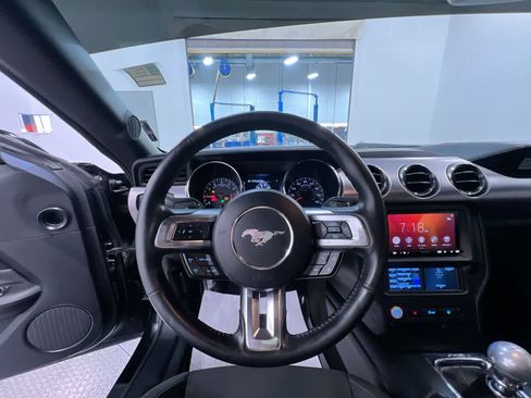 Used 2016 Ford Mustang GT RWD image 15