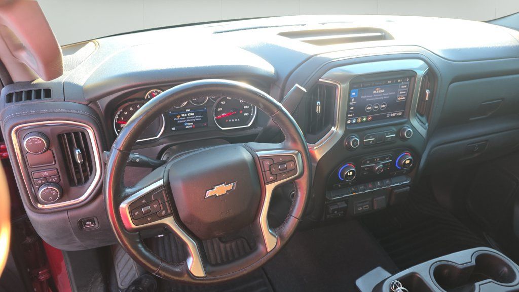 Used 2020 Chevrolet Silverado 1500 LT w/ All-Star Edition RWD image 17