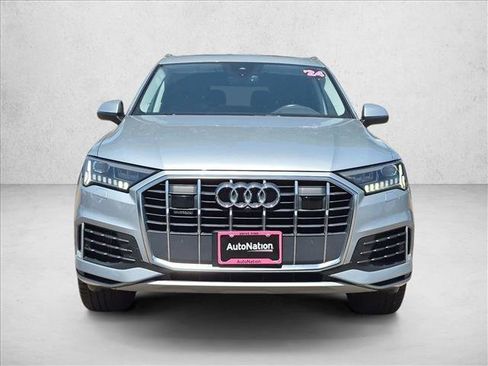 Used 2024 Audi Q7 3.0T Premium Plus AWD/4WD image 2