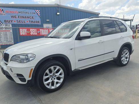 Used 2012 BMW X5 xDrive35i w/ Convenience Pkg image 1