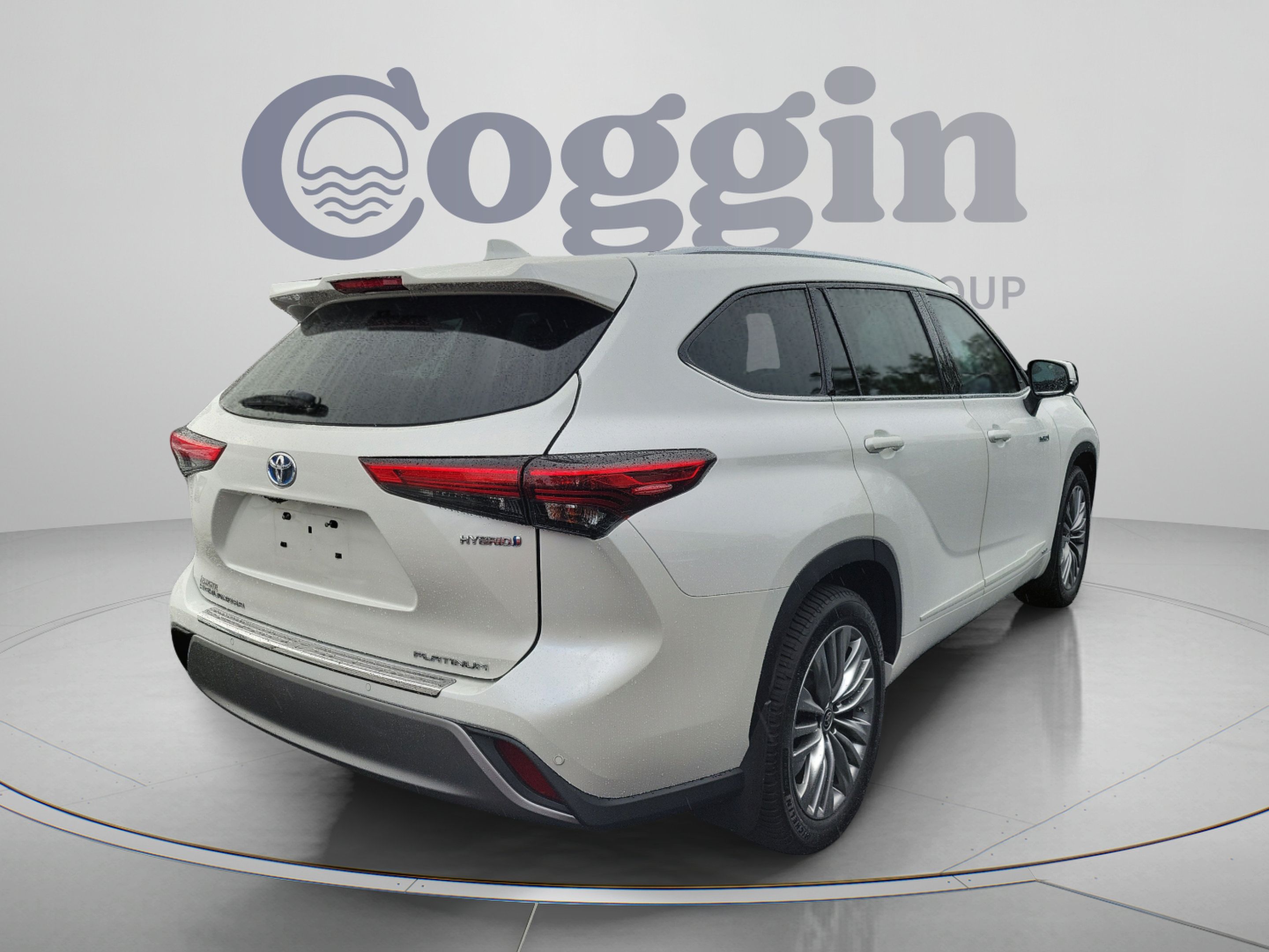 Used 2021 Toyota Highlander Platinum AWD/4WD image 4