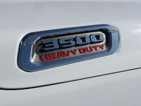 Used 2022 RAM 3500 Laramie image 11