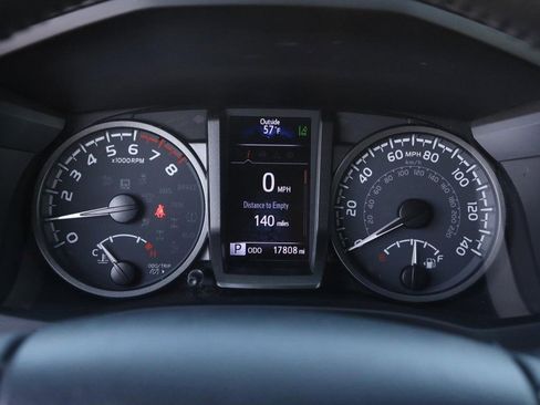 Used 2023 Toyota Tacoma TRD Off-Road image 13