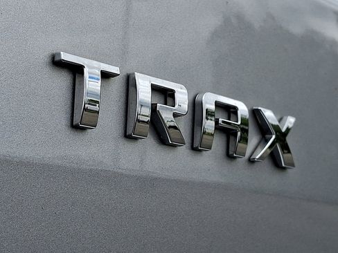 Used 2019 Chevrolet Trax LS FWD image 22