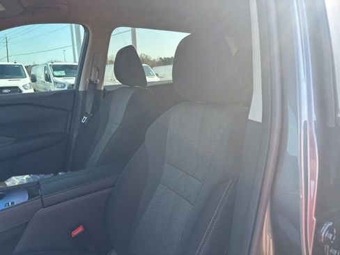 New 2026 Nissan Rogue SV image 10