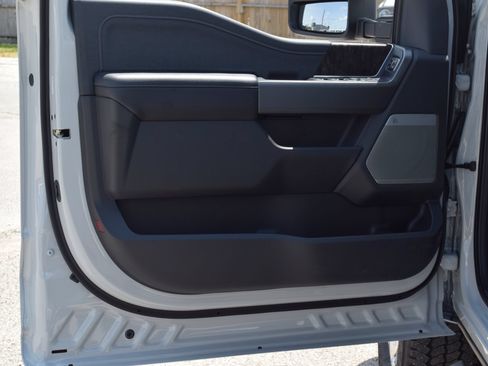 New 2026 Ford F250 Lariat w/ Chrome Package AWD/4WD image 16
