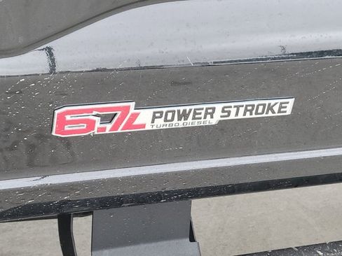 New 2025 Ford F350 Lariat w/ Lariat Ultimate Package image 15