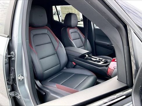 New 2026 Chevrolet Equinox RS FWD image 29