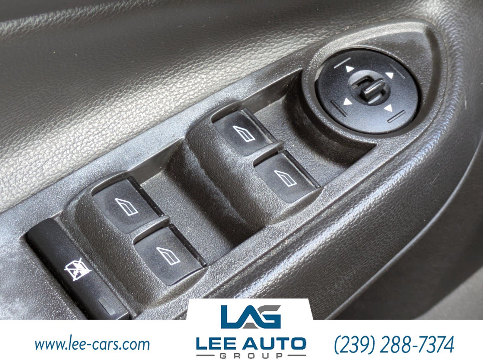 Used 2017 Ford Escape S FWD image 17