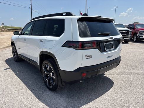 New 2026 Jeep Cherokee Overland AWD/4WD image 4