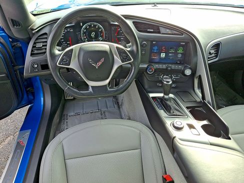 Used 2016 Chevrolet Corvette Stingray Coupe RWD image 19