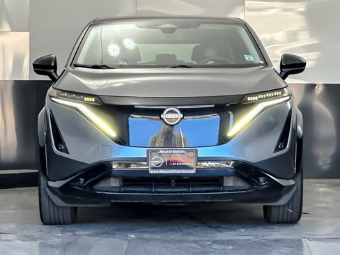 Used 2023 Nissan Ariya FWD image 8