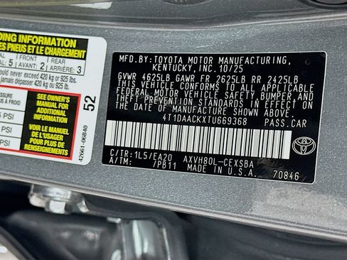 Certified 2026 Toyota Camry SE w/ Convenience Package FWD image 32